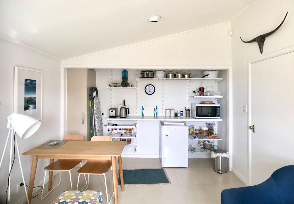 The But N Ben Apartment Christchurch Bagian luar foto
